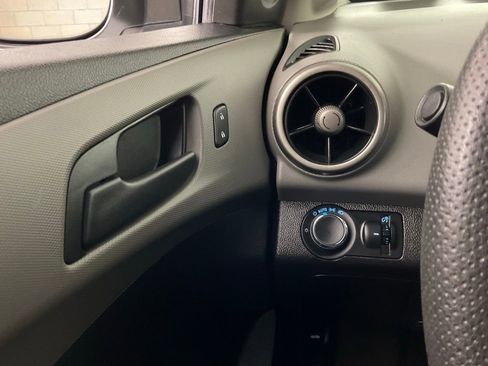 Used 2016 Chevrolet Sonic LS image 19