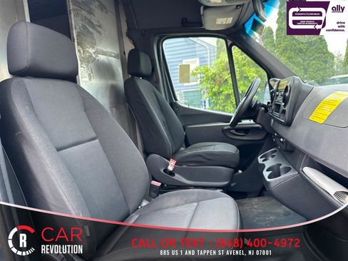 Used 2019 Mercedes-Benz Sprinter 170 image 7