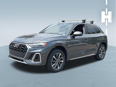 Used 2023 Audi Q5 2.0T Premium AWD/4WD image 2