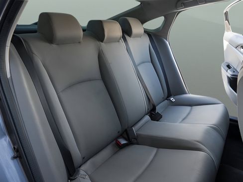 Used 2018 Honda Civic LX image 15