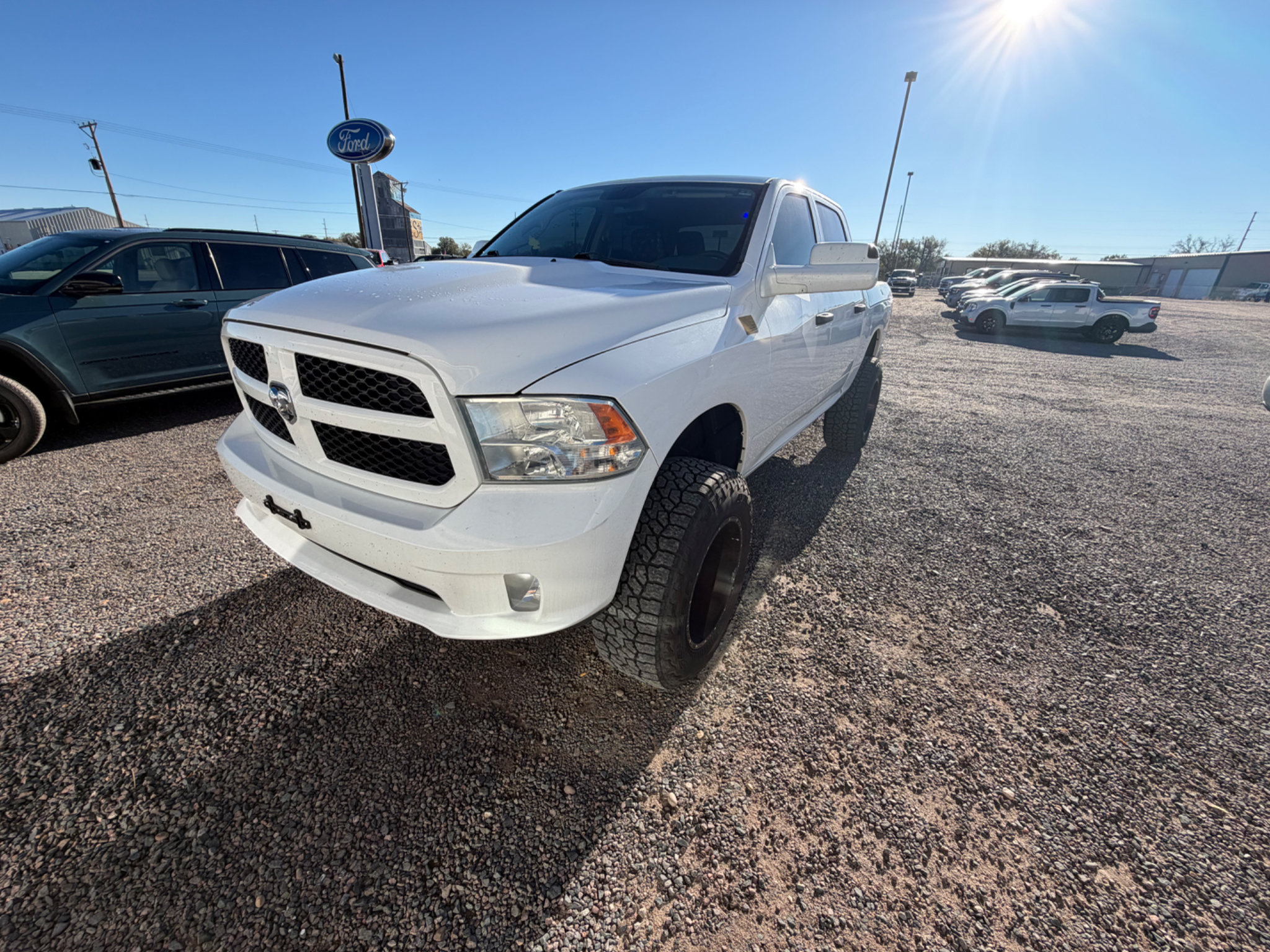 Used 2014 RAM 1500 Express AWD/4WD image 1