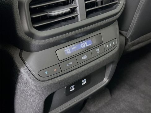 New 2026 Honda Pilot Touring image 33