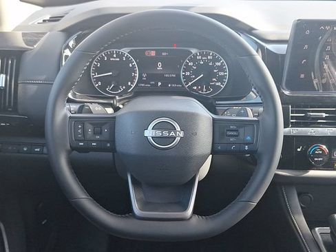 Certified 2026 Nissan Pathfinder SV AWD/4WD image 15