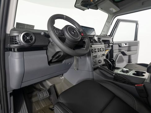 New 2025 INEOS Grenadier Fieldmaster Edition AWD/4WD image 15
