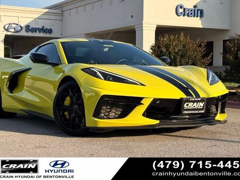 Used 2021 Chevrolet Corvette Stingray Premium Conv w/ Z51 Performance Package RWD image 1