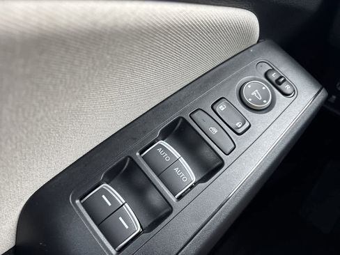 Used 2024 Honda Civic LX image 32