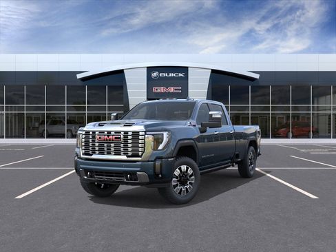 New 2026 GMC Sierra 3500 Denali w/ Denali Reserve Package AWD/4WD image 32