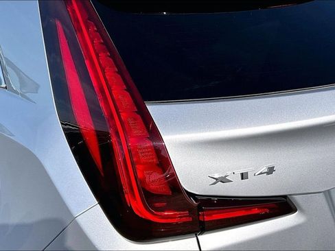 Used 2022 Cadillac XT4 Premium Luxury w/ Enhanced Visibility Package image 30