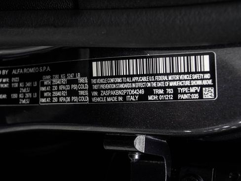 Used 2023 Alfa Romeo Stelvio Ti Lusso w/ Quick Order Package 22X Lusso AWD/4WD image 43