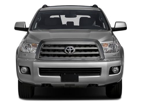 Used 2017 Toyota Sequoia SR5 w/ Premium Package AWD/4WD image 4