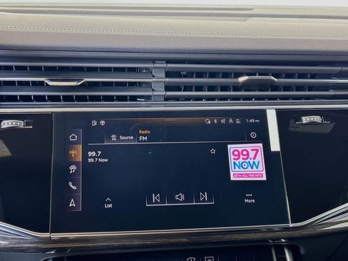 New 2025 Audi Q7 3.0T Prestige image 16