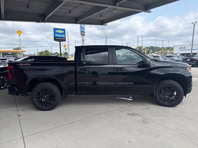 New 2026 Chevrolet Silverado 1500 RST w/ RST Select Package AWD/4WD image 4