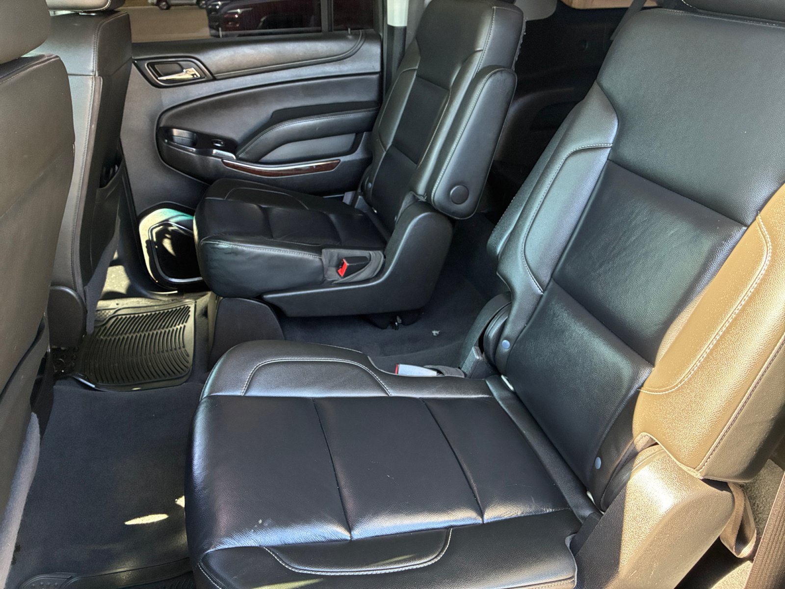 Used 2020 GMC Yukon XL SLT w/ Value Plus Edition AWD/4WD image 23