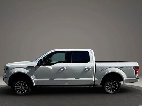 Used 2018 Ford F150 XLT w/ Equipment Group 302A Luxury AWD/4WD image 4