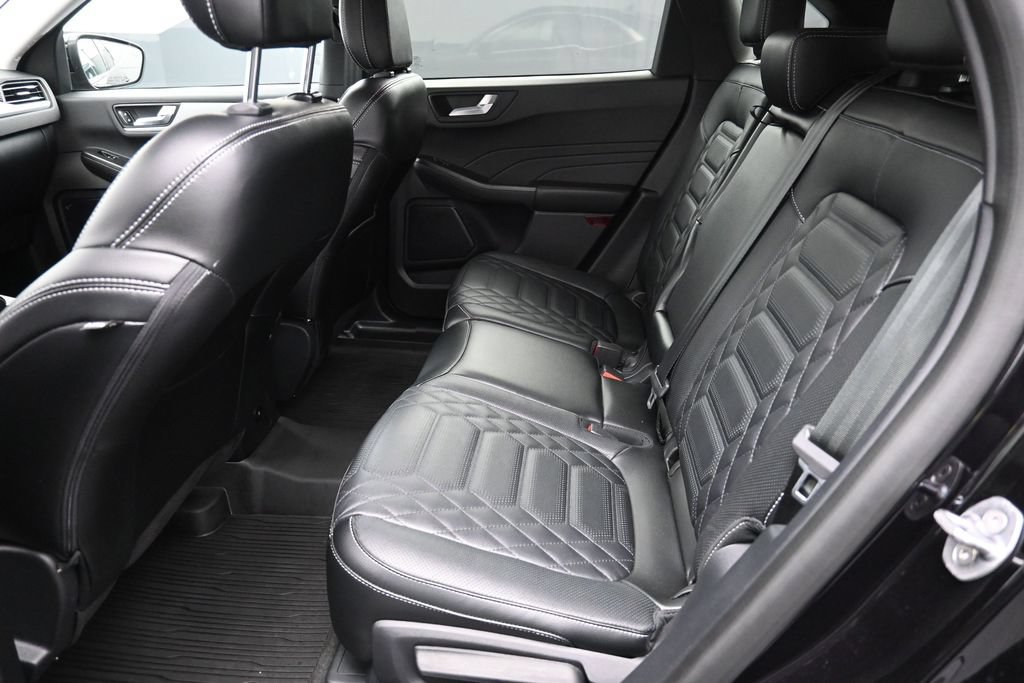 Used 2024 Ford Escape SE w/ PHEV Premium Package FWD image 30