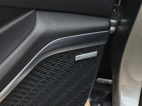 Certified 2025 Buick Enclave Sport Touring w/ Power Package FWD image 15