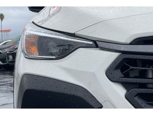 Certified 2024 Subaru Crosstrek 2.0i Premium w/ Crosstrek Mirror Package image 11