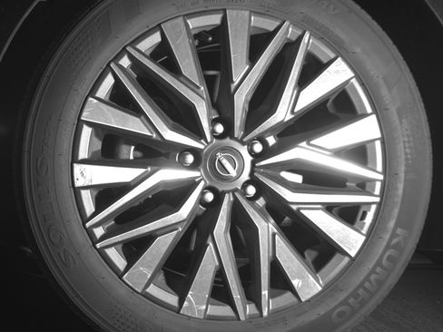 Used 2025 Nissan Altima 2.5 SV image 12