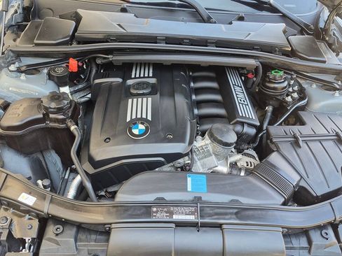 Used 2010 BMW 328i Convertible RWD image 56