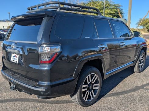 Used 2020 Toyota 4Runner 4WD image 5