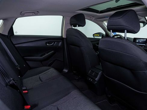 Used 2025 Honda Accord SE image 16