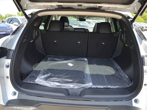 New 2025 Nissan Murano SL image 9