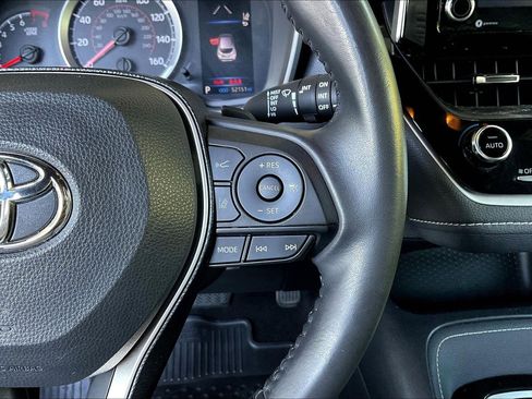 Used 2020 Toyota Corolla SE image 11