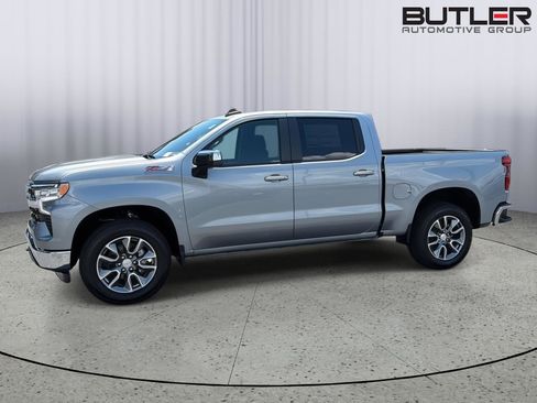 New 2026 Chevrolet Silverado 1500 LT AWD/4WD image 3