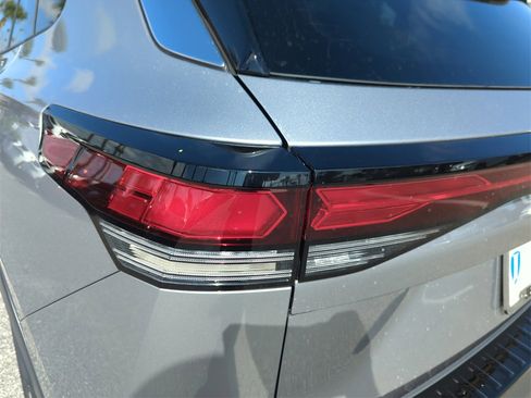 New 2026 Volkswagen Tiguan S image 14