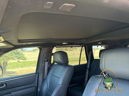 Used 2023 Toyota Sequoia Platinum AWD/4WD image 12
