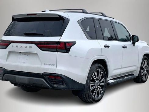 Used 2023 Lexus LX 600 4WD w/ Appearance Package image 10