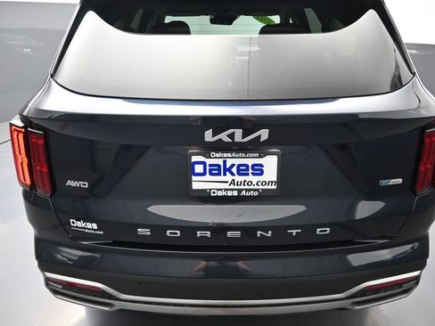 Used 2022 Kia Sorento SX AWD/4WD image 34