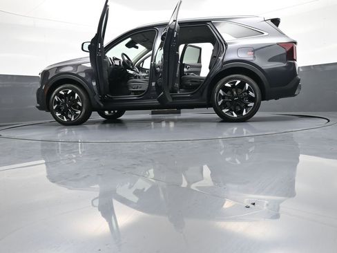 New 2026 Kia Sorento EX AWD/4WD image 50