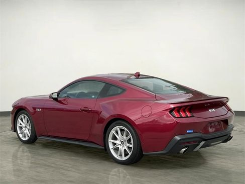 Certified 2025 Ford Mustang GT Premium image 5