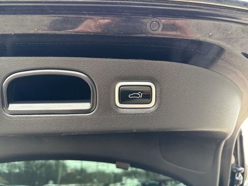 Used 2019 Kia Stinger GT2 image 54