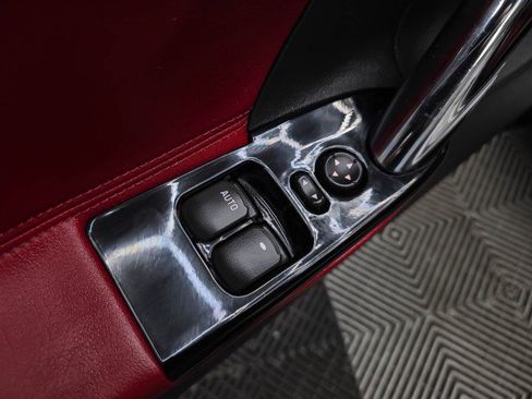 Used 2008 Saturn Sky Red Line RWD image 25