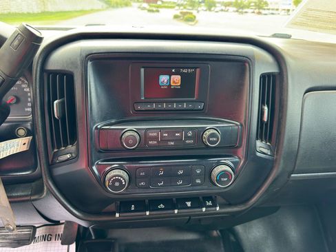 Used 2016 Chevrolet Silverado 3500 W/T w/ WT Convenience Package AWD/4WD image 18