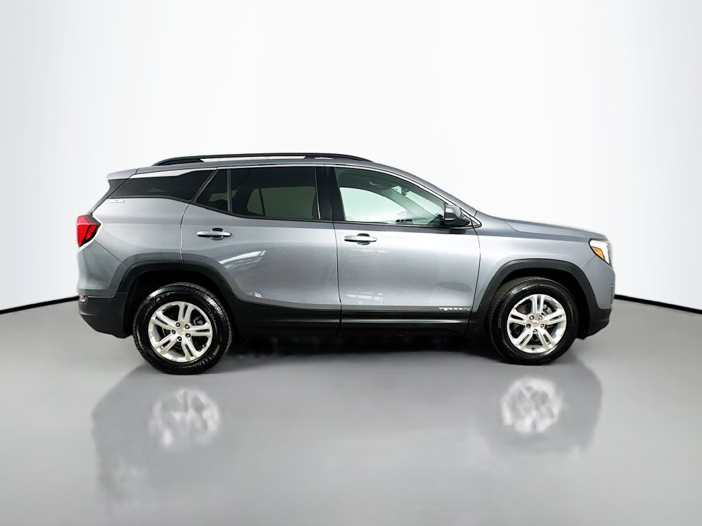 Used 2018 GMC Terrain SLE w/ Driver Convenience Package AWD/4WD image 9