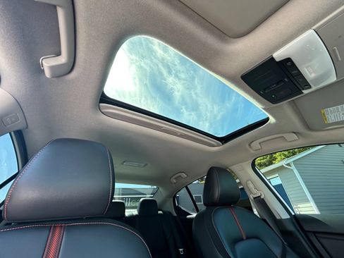 Used 2024 Nissan Sentra SR w/ SR Premium Package FWD image 27
