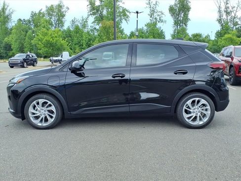 New 2027 Chevrolet Bolt LT FWD image 30