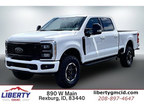 Used 2026 Ford F250 Lariat w/ Tremor Off-Road Package AWD/4WD image 1