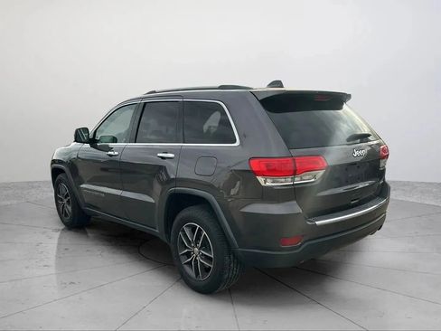 Used 2018 Jeep Grand Cherokee Limited image 3