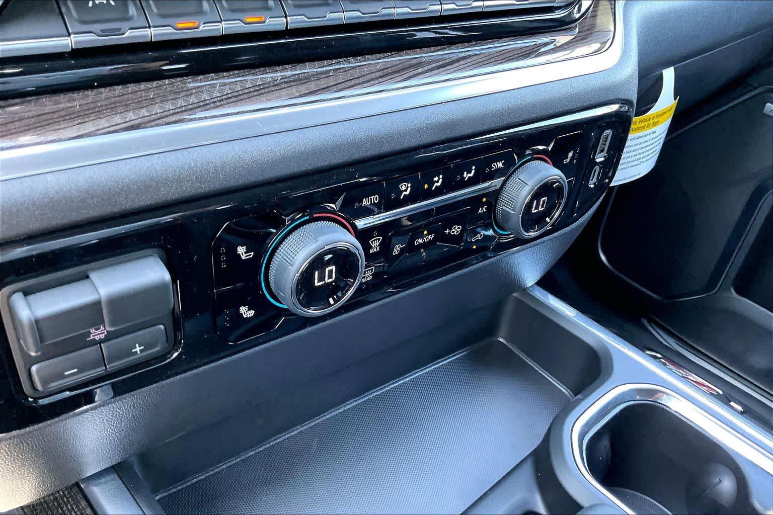 New 2026 Chevrolet Silverado 1500 RST AWD/4WD image 19