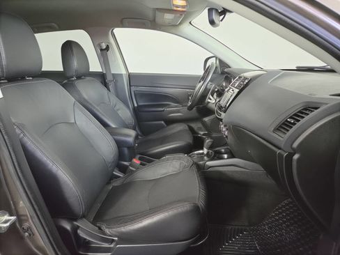 Used 2017 Mitsubishi Outlander Sport SEL AWD/4WD image 34