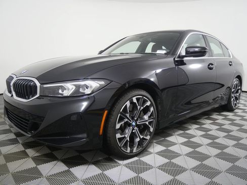Used 2025 BMW 330i Sedan RWD image 7