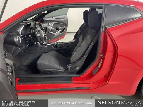Used 2018 Chevrolet Camaro LT w/ RS Package image 12