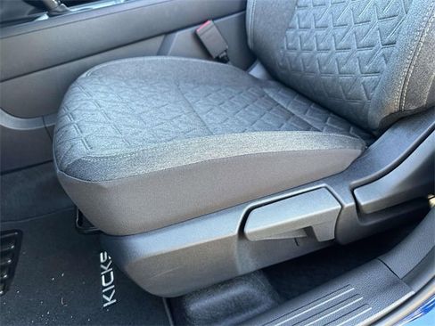 New 2026 Nissan Kicks SV image 15