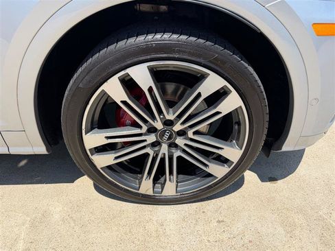 Used 2019 Audi SQ5 Prestige AWD/4WD image 23