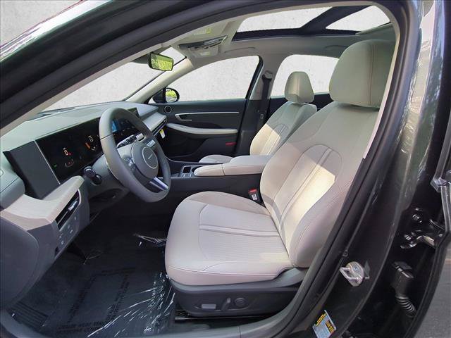New 2026 Hyundai Sonata SEL FWD image 4