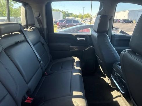 Used 2020 Chevrolet Silverado 2500 LTZ w/ LTZ Premium Package AWD/4WD image 8